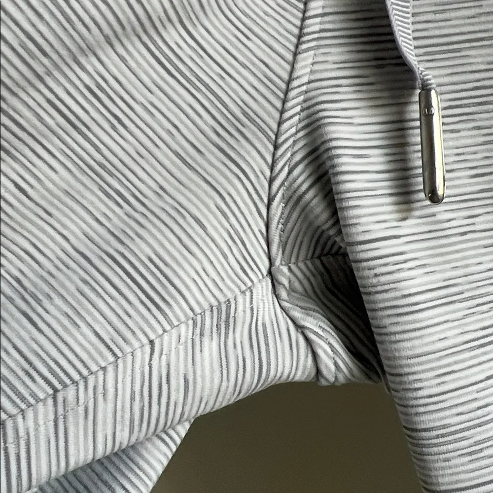 Lululemon On The Fly Pant - Picture 4 of 8